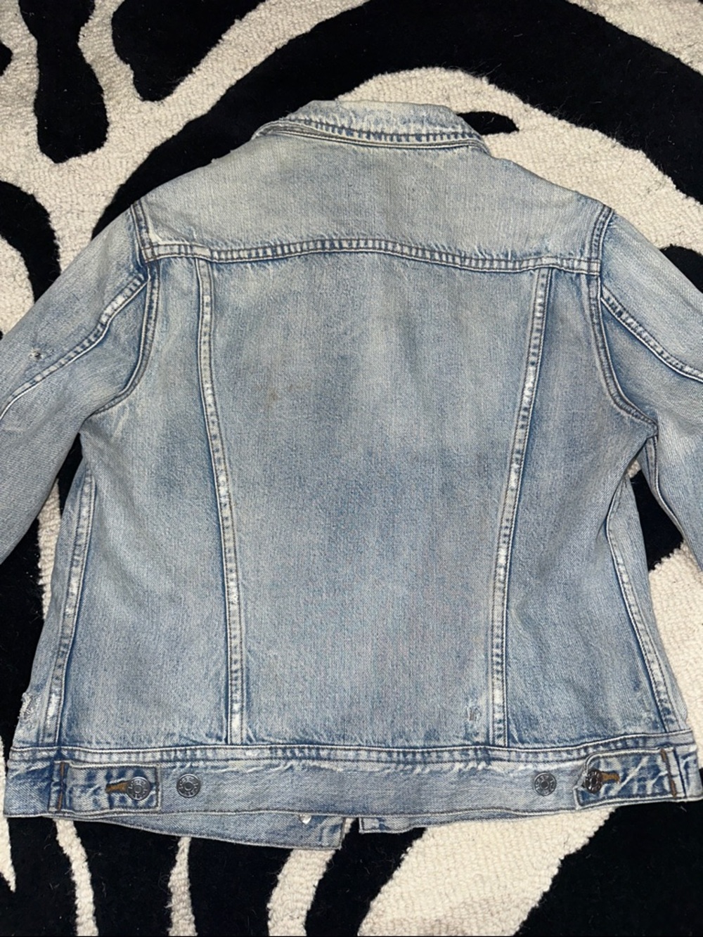 J. Crew Indigo Light Wash Denim Jacket  Size S - Picture 5 of 5